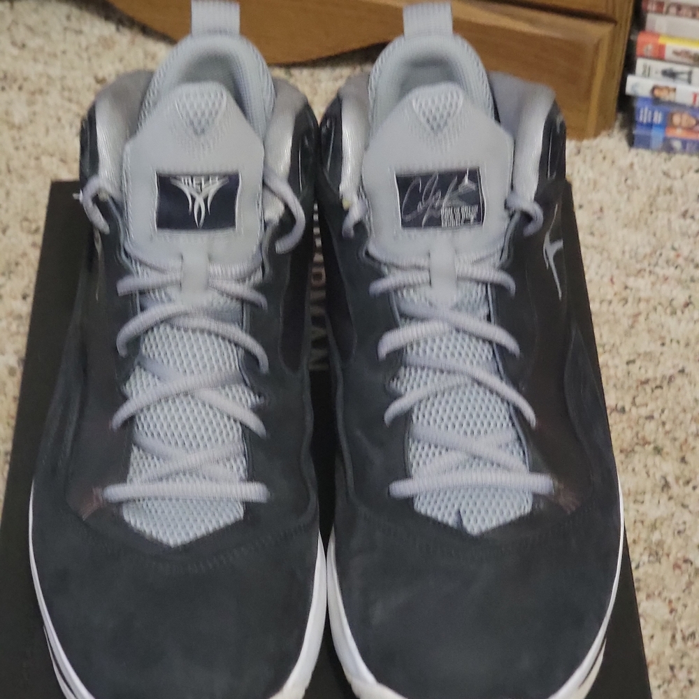 Jordan "Melo 8"